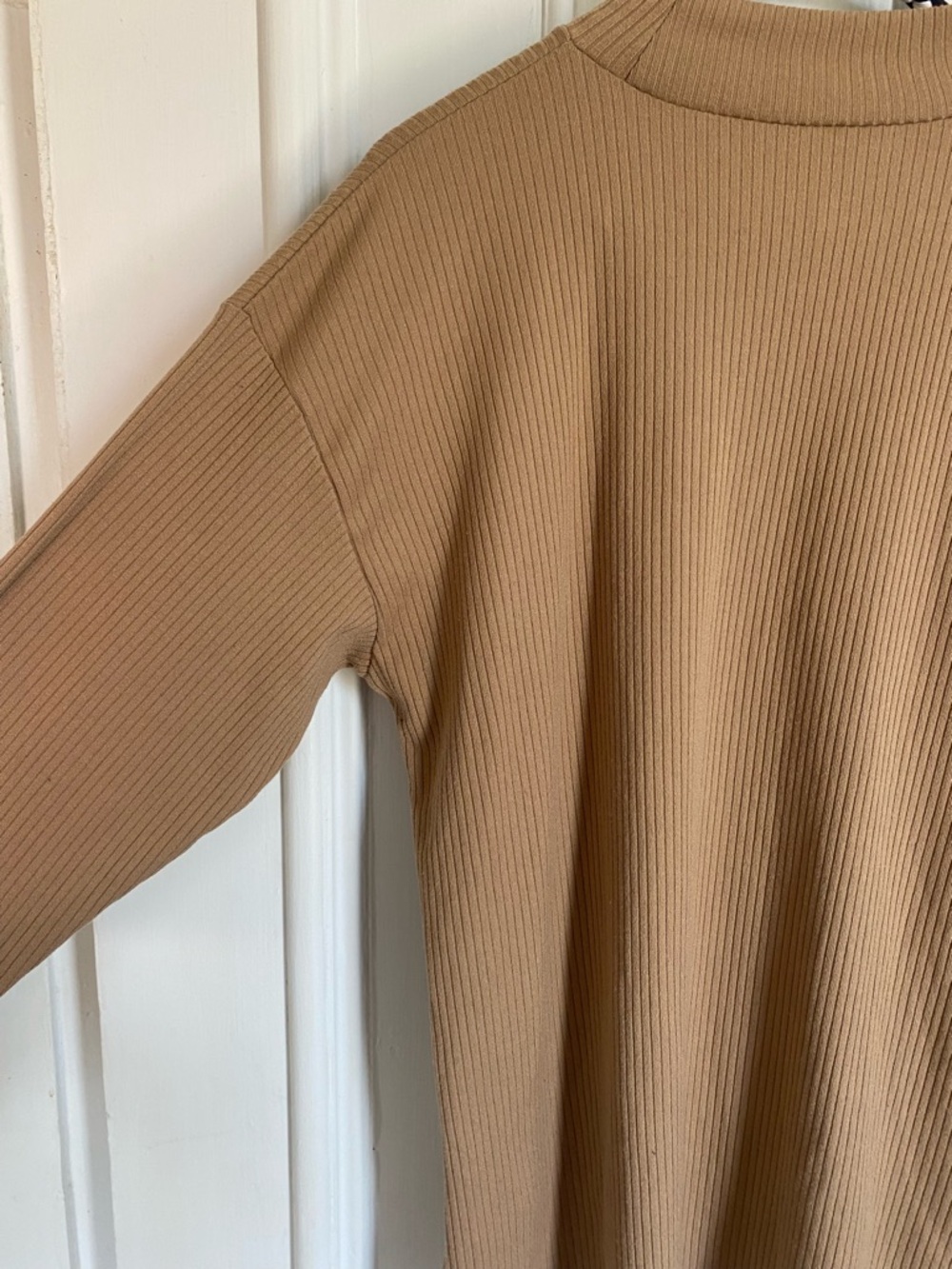 Ribbed Long Sleeve Mock Neck Sweater - Camel - Picture 6 of 8